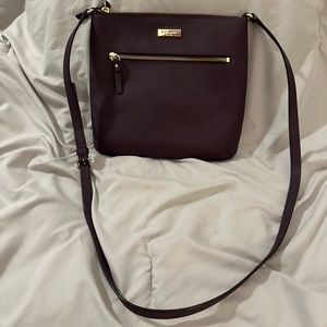 Kate Spade crossbody purse in great condition